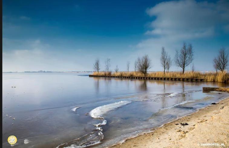 Sari Villa Steendam Exteriör bild